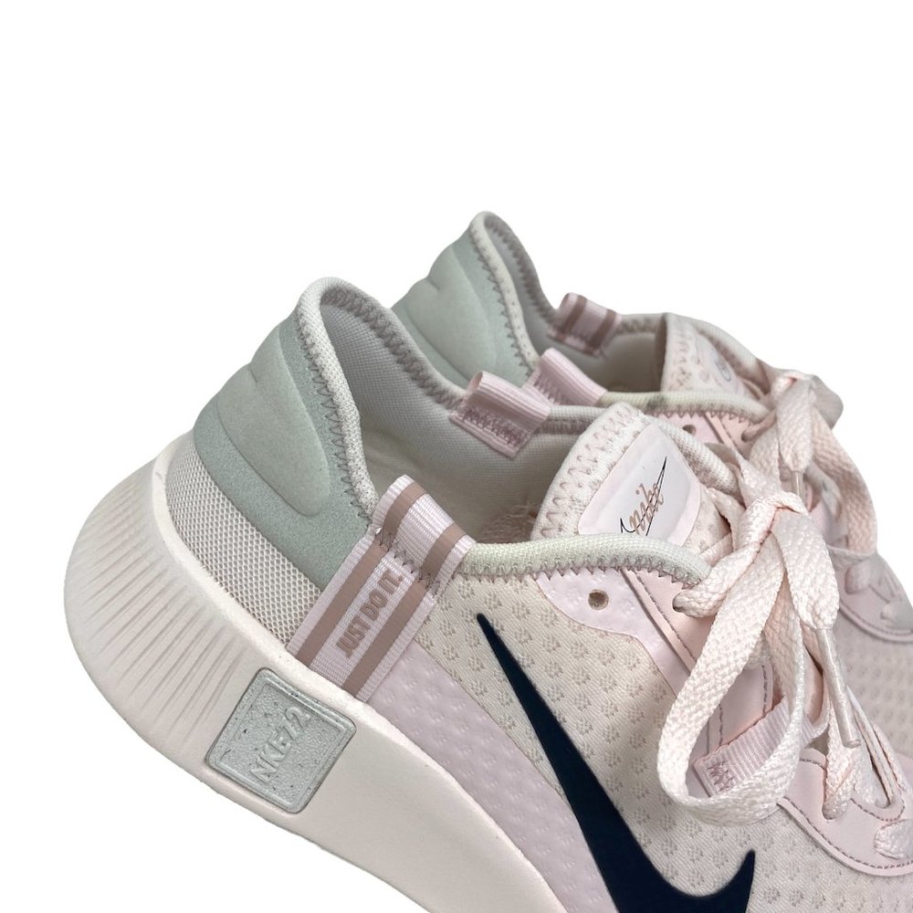 Nike Reposto Low Top Women Gray Light Pink Sneakers Running Mesh CZ5630 602 - Picture 9 of 11